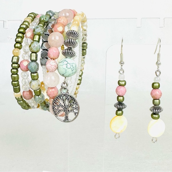 HANDMADE Memory wire Beaded Bracelet and Earring Set Sterling Silver Earwires - Picture 1 of 10